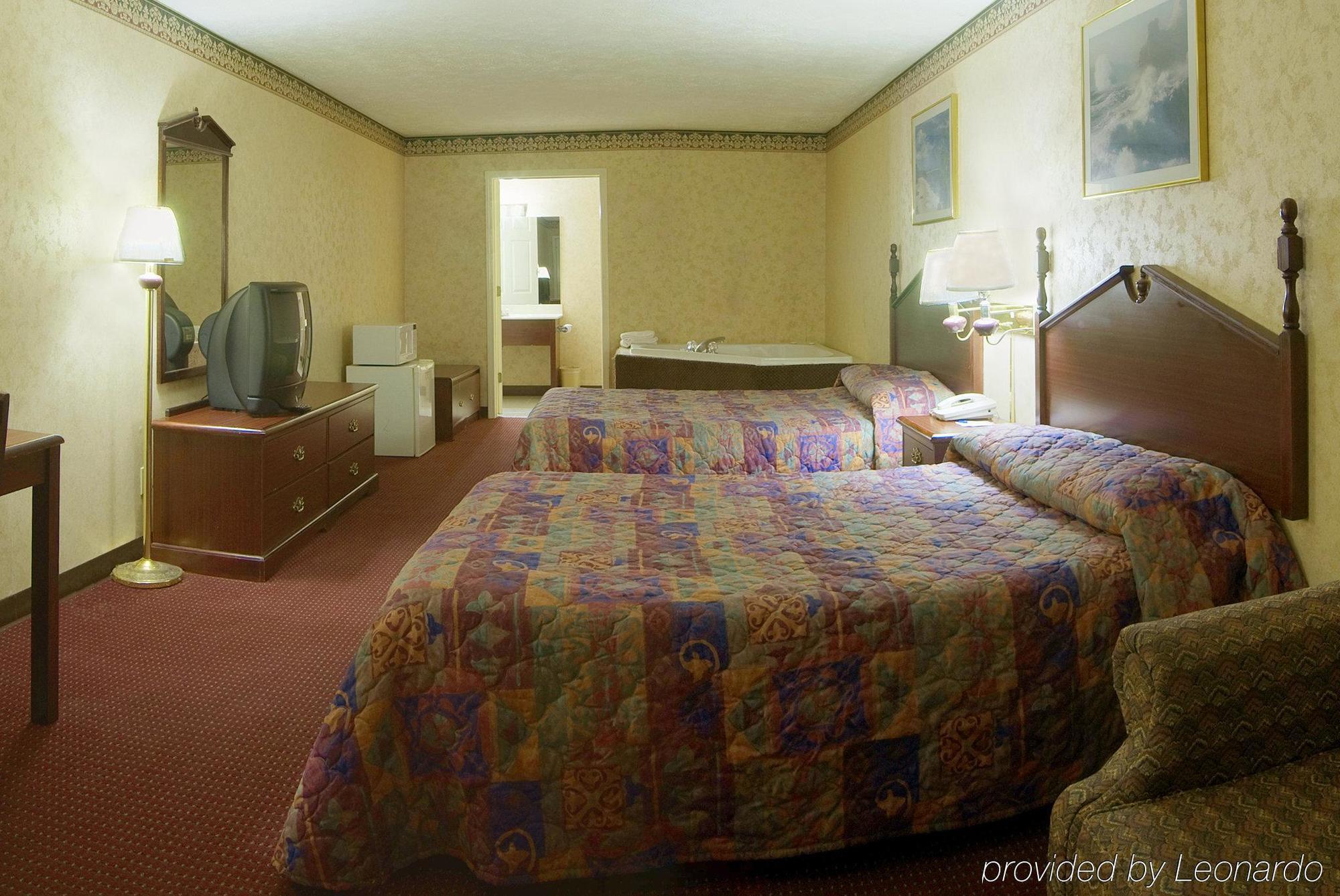 Americas Best Value Inn & Suites Mt. Pleasant Mount Pleasant Kamer foto